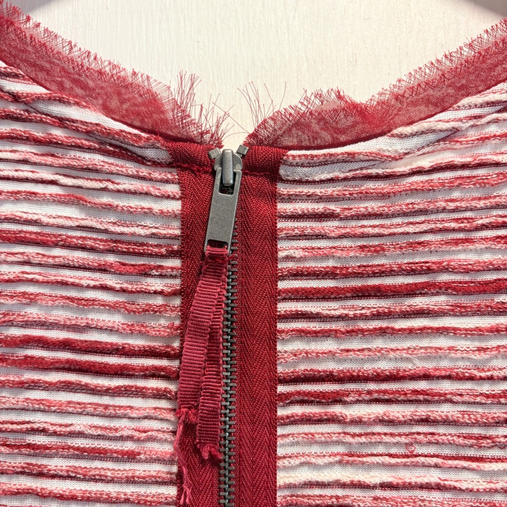Anthropologie Indira Tank Top  Red White Striped Textured Tank Top Shell Size M - Picture 4 of 9